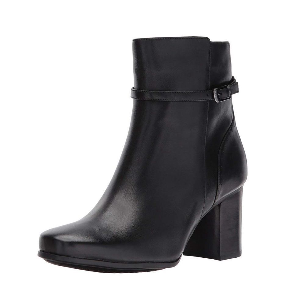 Clarks Kensett Diana Leather Square Toe Ankle Fashion Boots Size 8.  B78